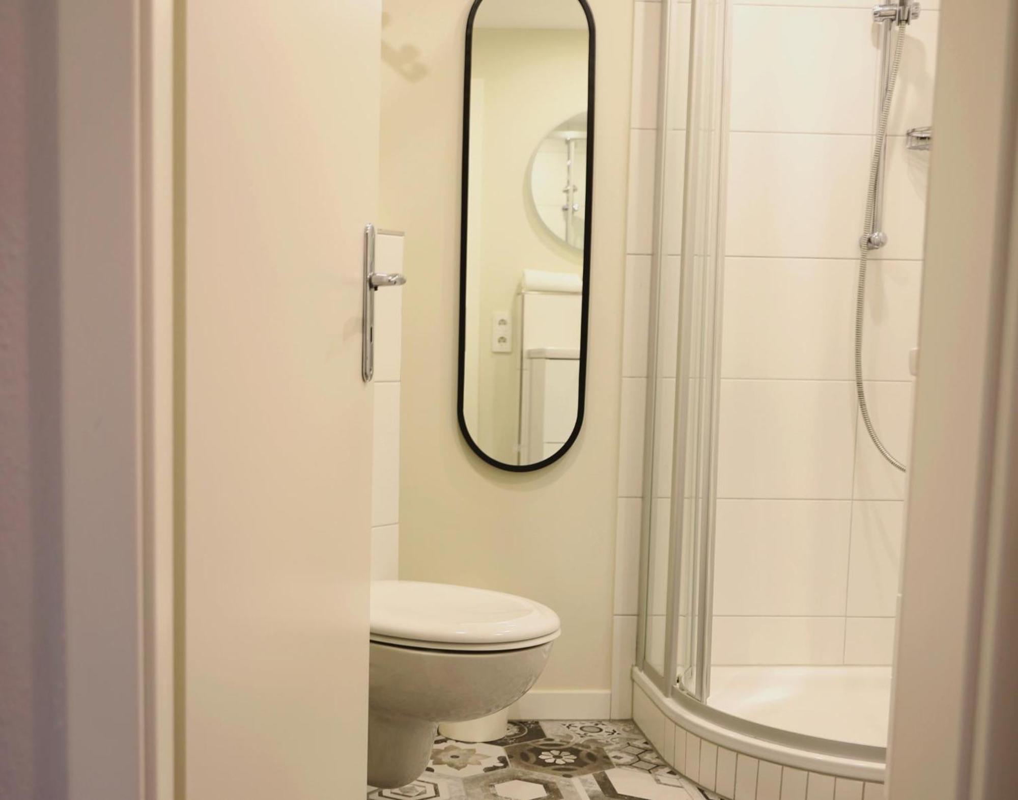 Morderne 3-Zimmerwohnung In Einer Hausscheibe Unter Reet Вестерланд Екстериор снимка