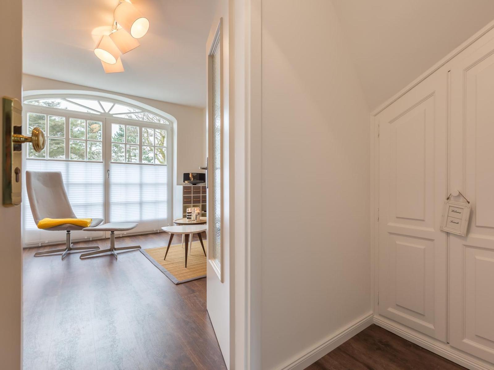Morderne 3-Zimmerwohnung In Einer Hausscheibe Unter Reet Вестерланд Екстериор снимка
