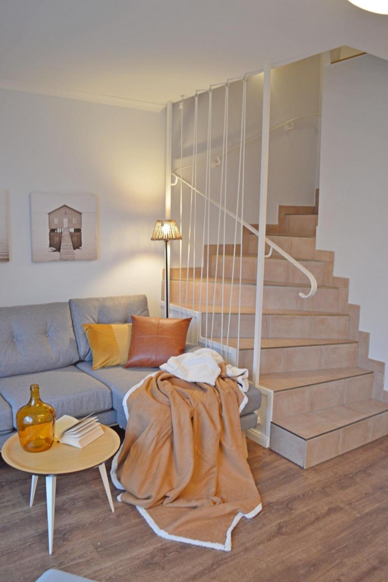 Morderne 3-Zimmerwohnung In Einer Hausscheibe Unter Reet Вестерланд Екстериор снимка